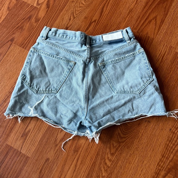 RE/DONE 50’s Cutoff Shorts in Faded Vintage Indigo - Picture 4 of 6